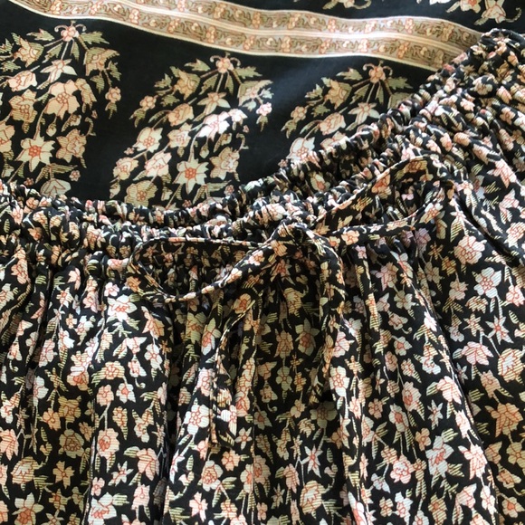 Flowy hippie boho pants in medium - Picture 4 of 5